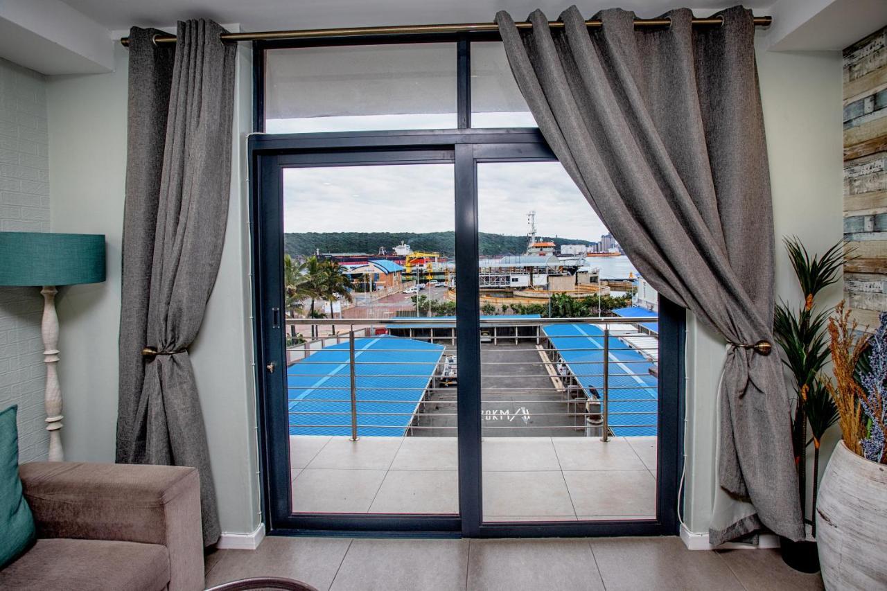 At The Point - Luxurious Lavish Looker Appartement Durban